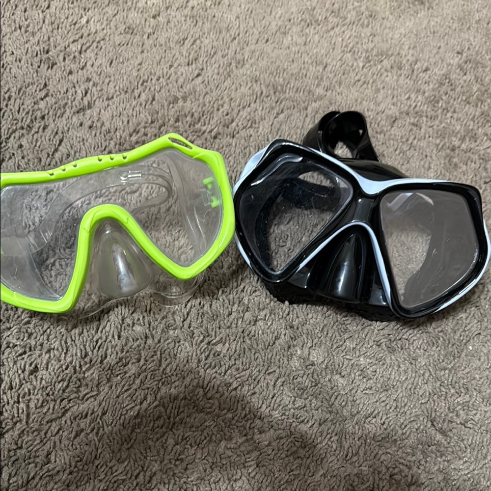 Kids Swim Rashguard Set - Black and Green